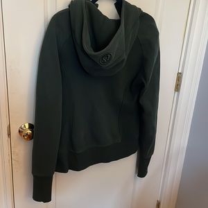 Lululemon used scuba hoodie dark green
